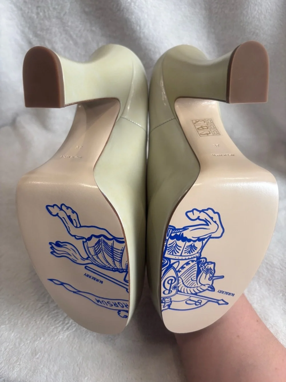 Burberry Women's Sage Green Platform Pumps - Picture 4 of 14